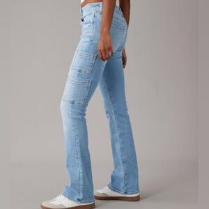 American Eagle Cargo Kick Boot Jeans Women’s Size 10 Light Wash 32” Inseam